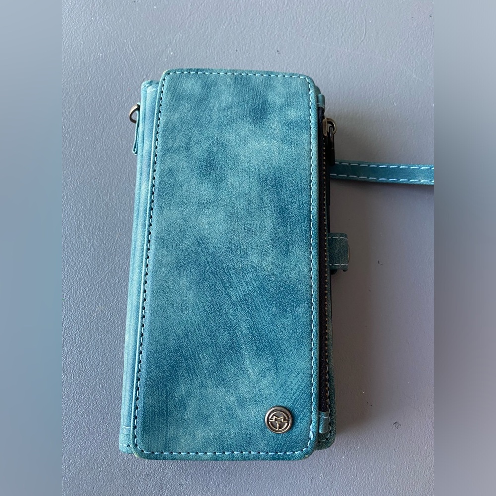 Pre-loved wristlet/phone case